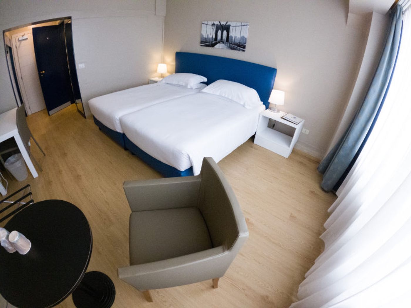 Hotel-Blaise---Francis-Room-25