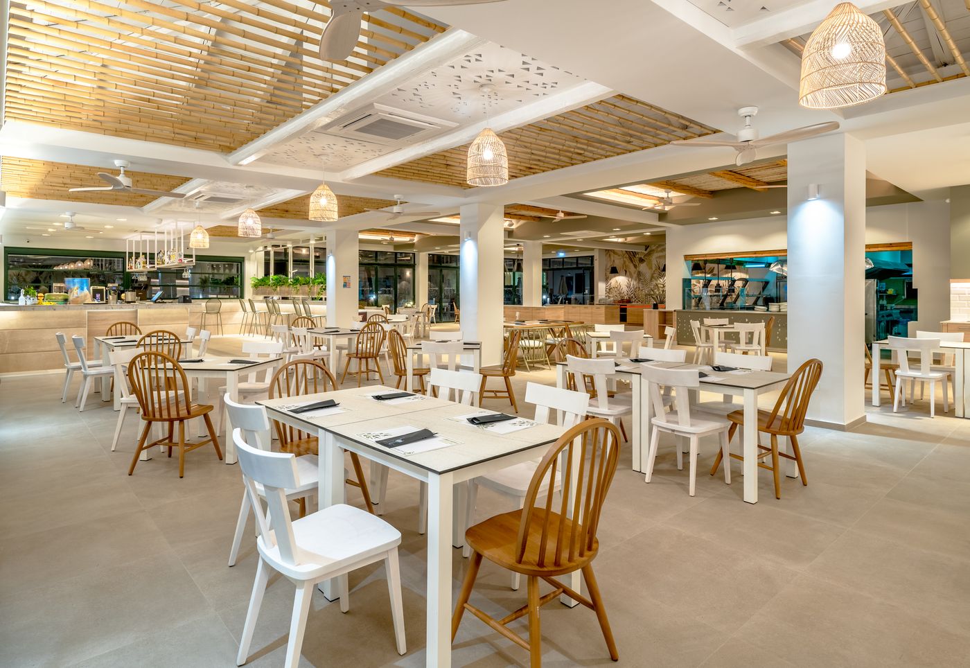 Iolida-Beach-Restaurant-27