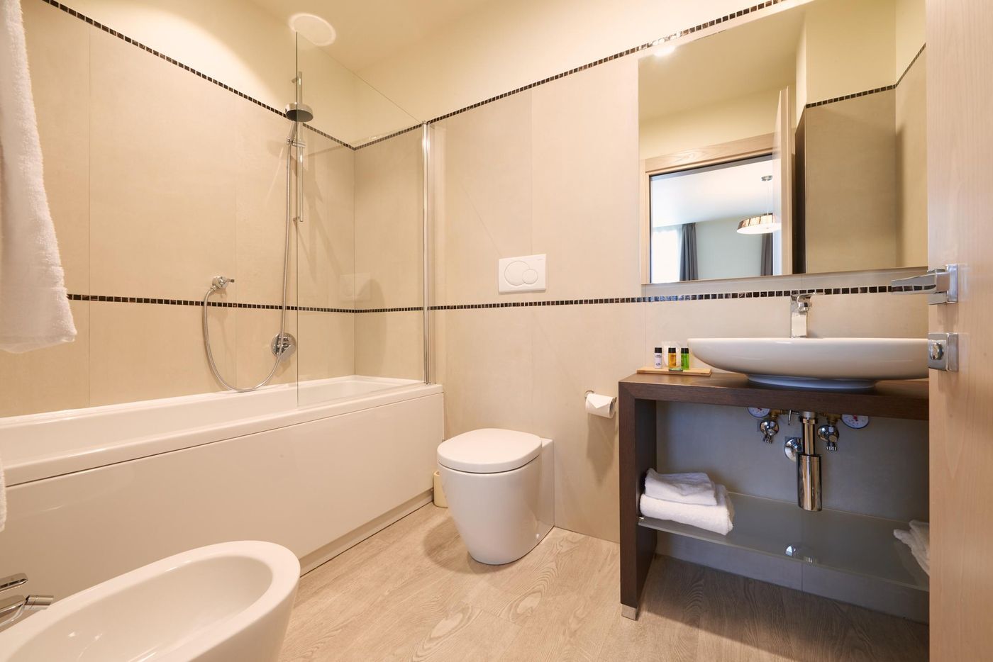 Forte16-Apartments-View---Spa-Room-35