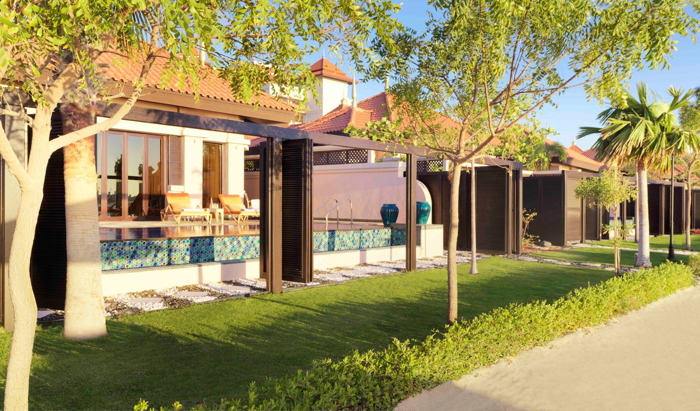 Anantara-The-Palm-Dubai-Resort-Room-17