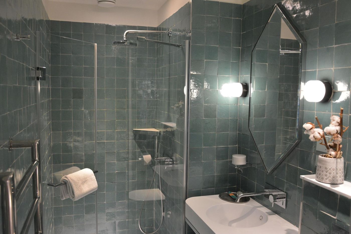 Le-Katorze-Hotel-Room-16