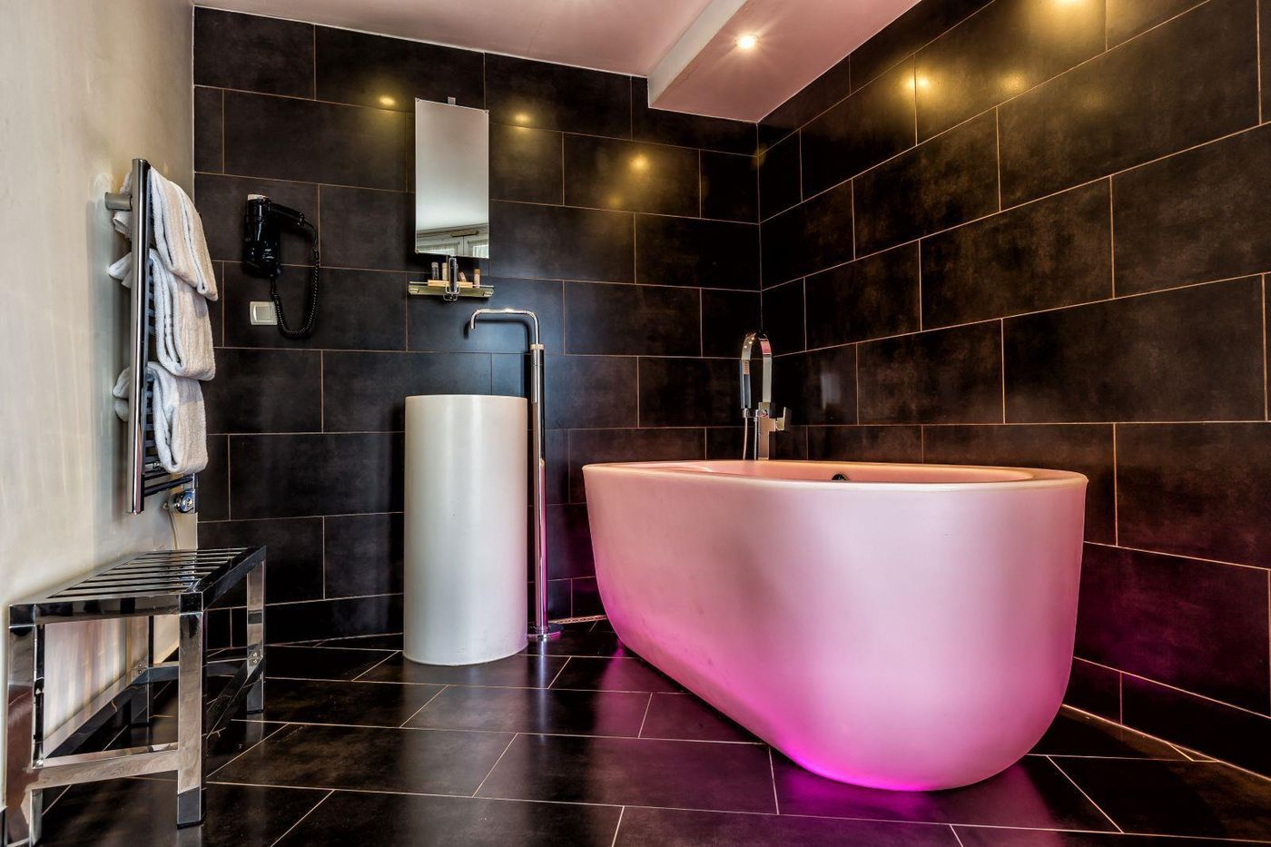 Atelier-Montparnasse-Room-48