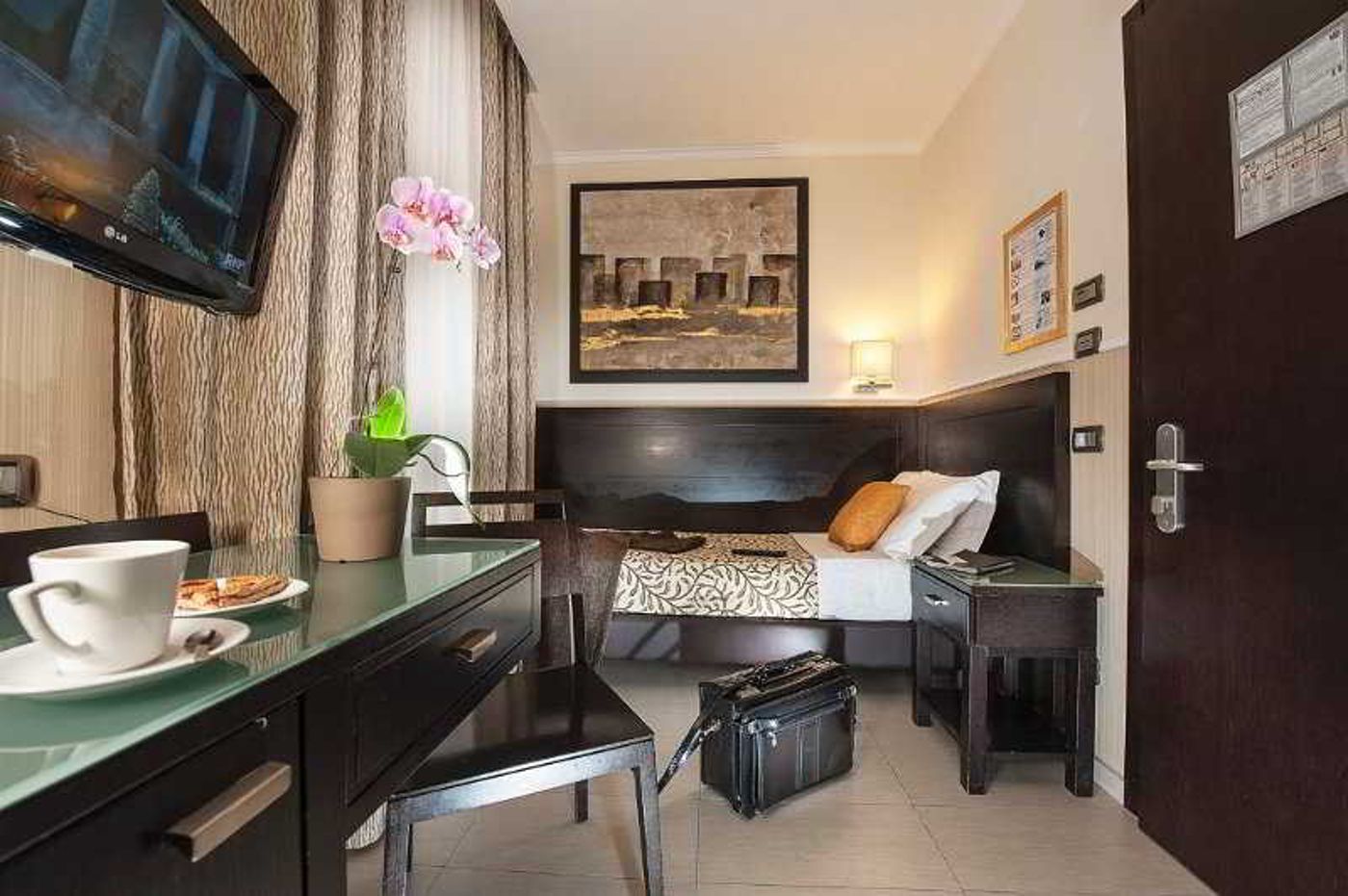 Yes-Hotel-Boutique-Rome-Room-18