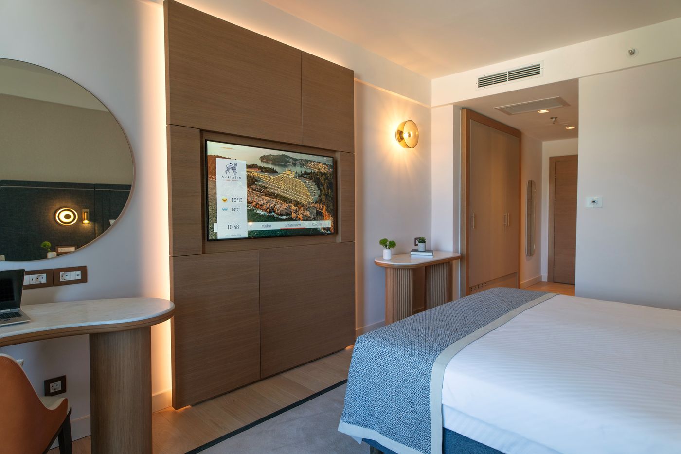 Croatia-Hotel-Room-19