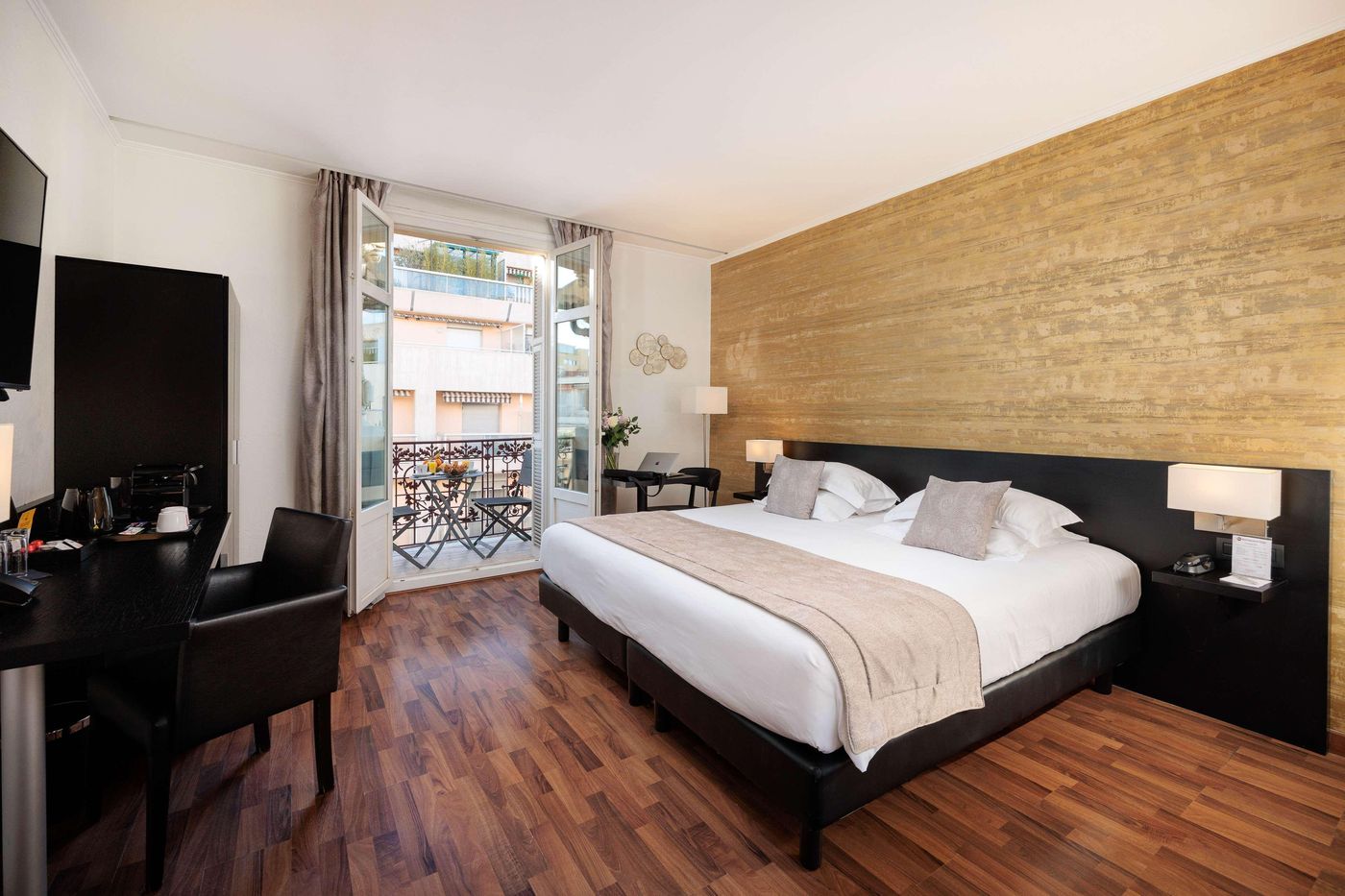 Best-Western-Plus-Massena-Room-16