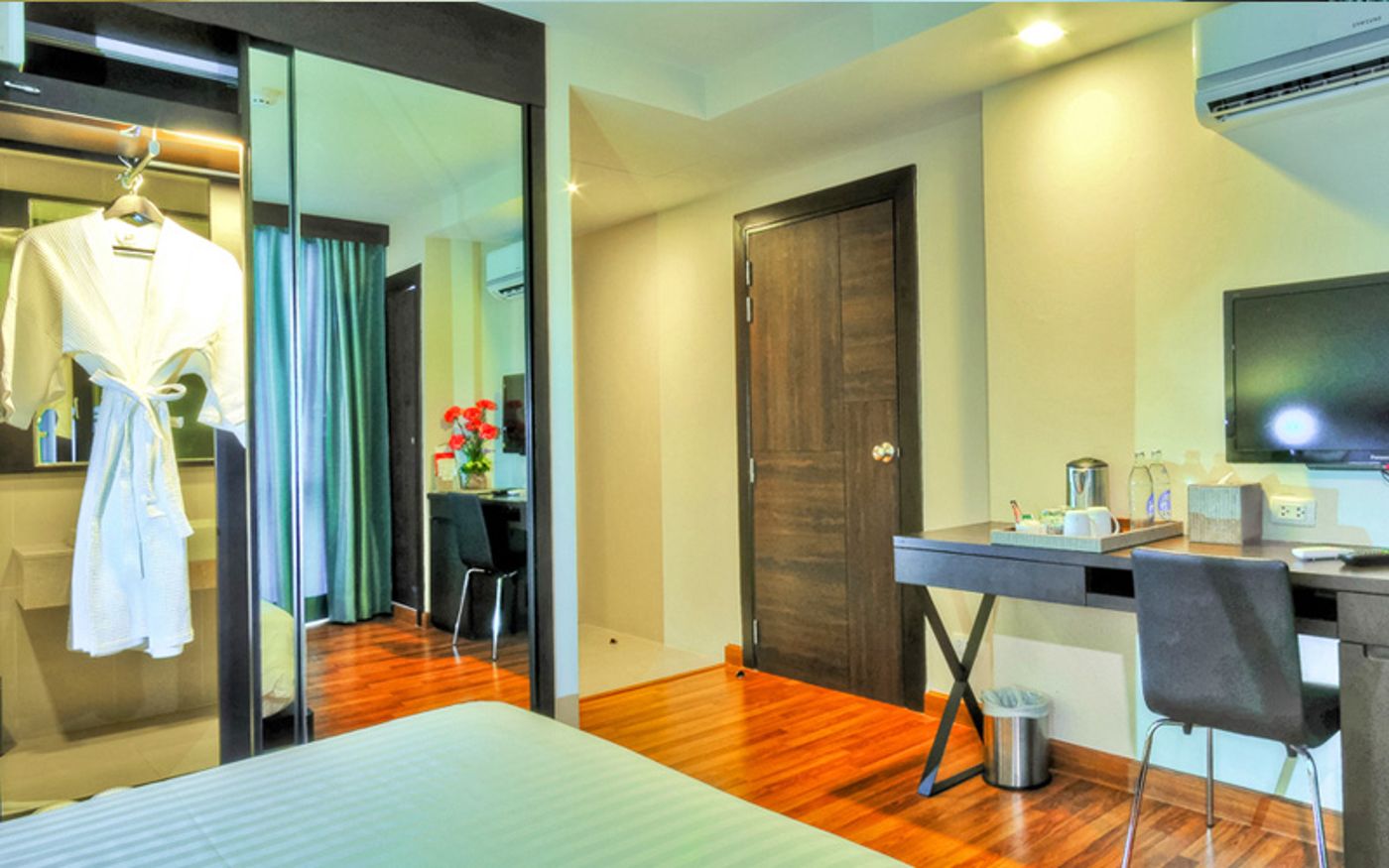 Mida-Hotel-Ngamwongwan-Room-9