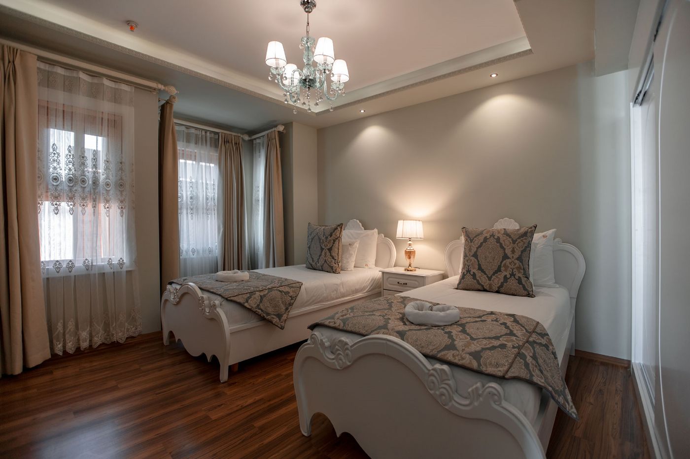 Seven-Hills-Palace---Spa-Room-41