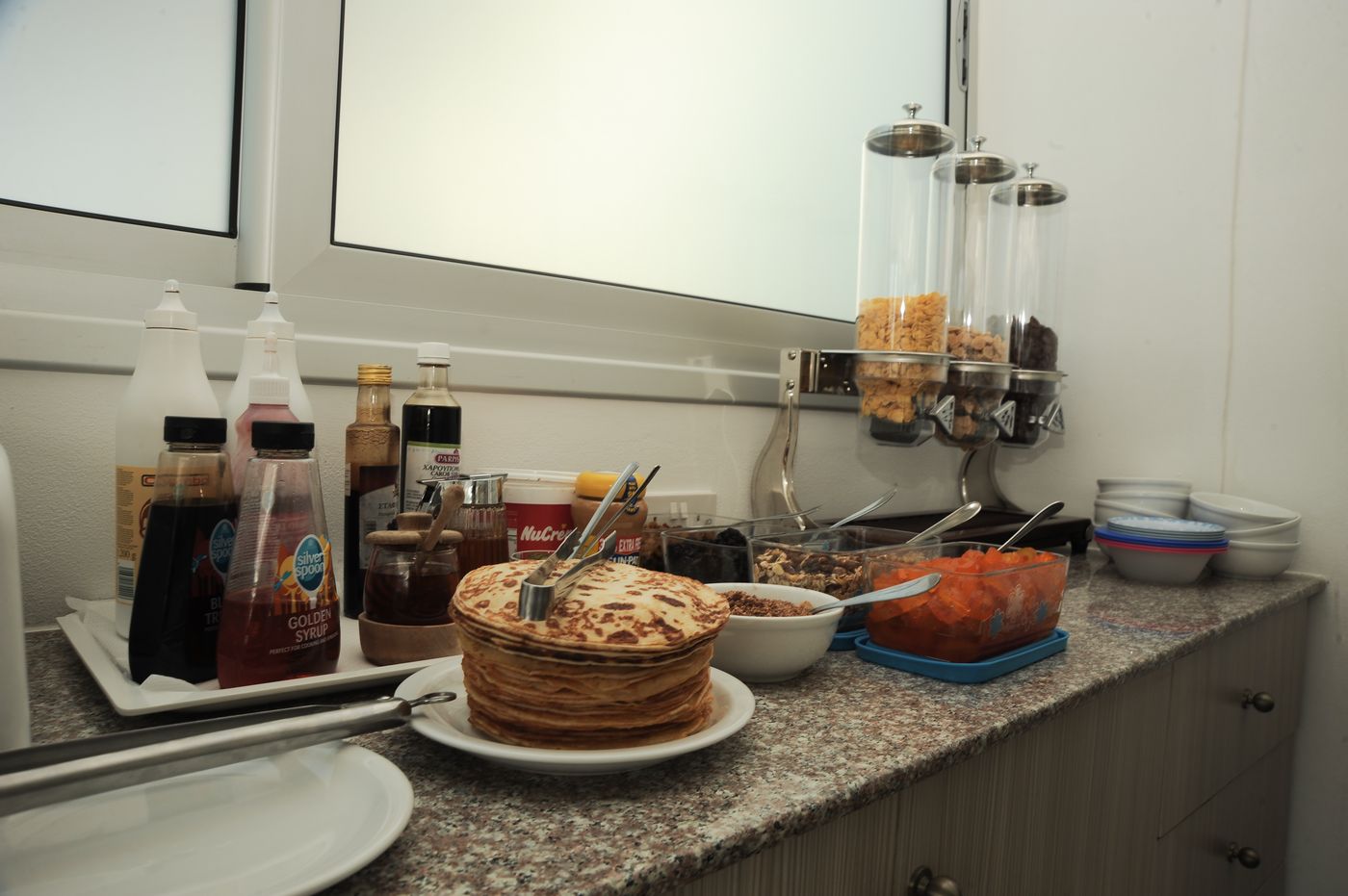 Frixos-Suites-Hotel-Apts-Restaurant-13