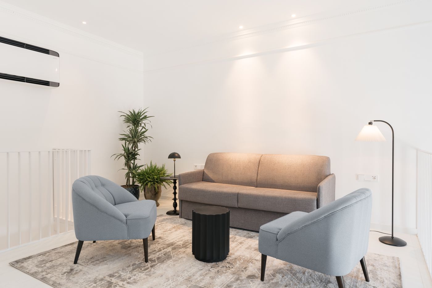 Ruby-Bea-Hotel-Florence-Room-19