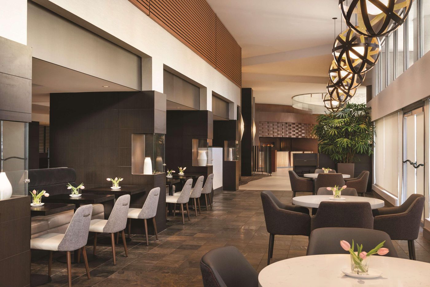 Radisson-Hotel-Vancouver-Airport-Restaurant-8