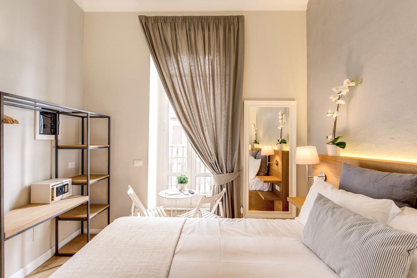 The Spanish Suite Campo De' Fiori-Italy-Roma-Room-9