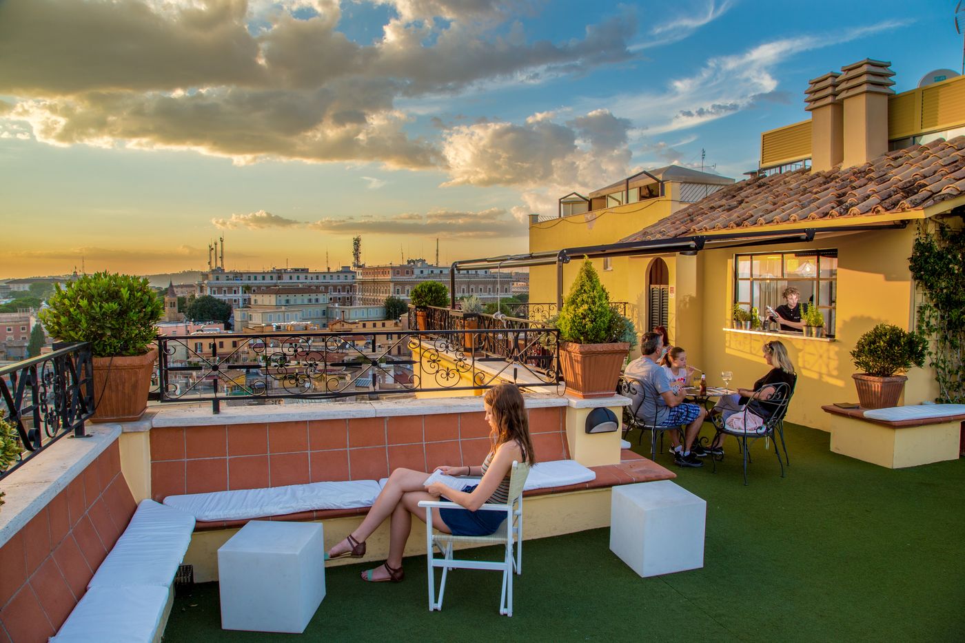 Hotel-Colosseum-Bar-42