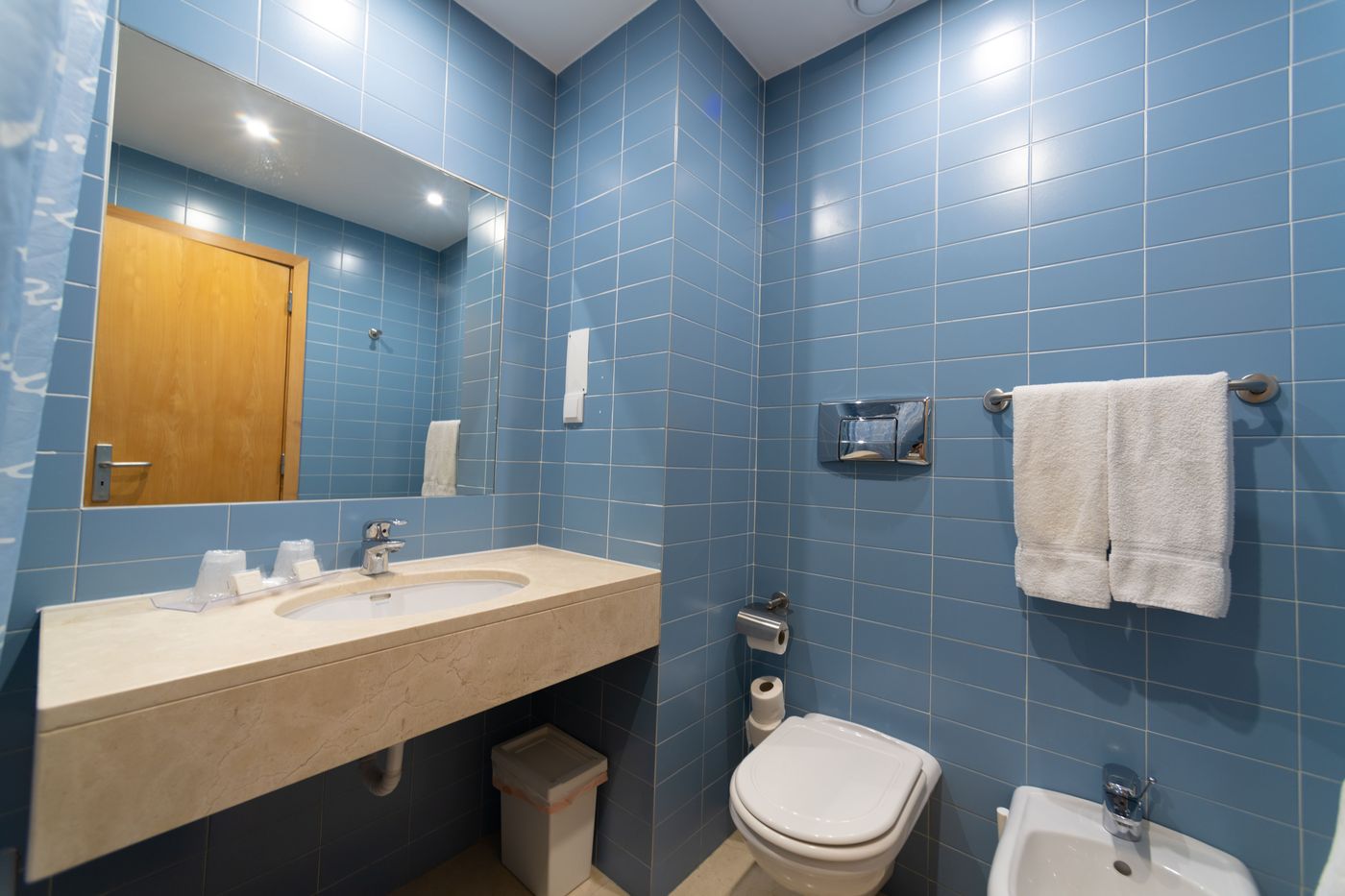 Cascais-Hotel-Room-11