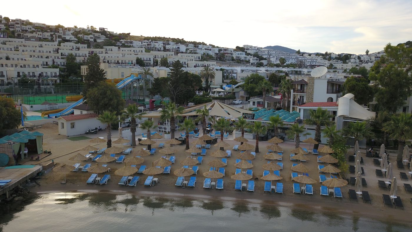 Ayaz Aqua Beach Hotel 