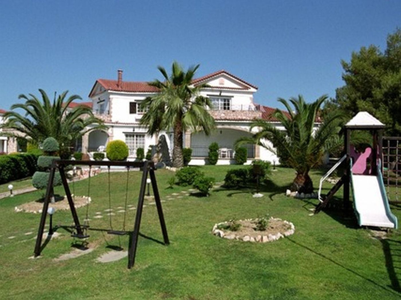 Anagenessis Village Hotel