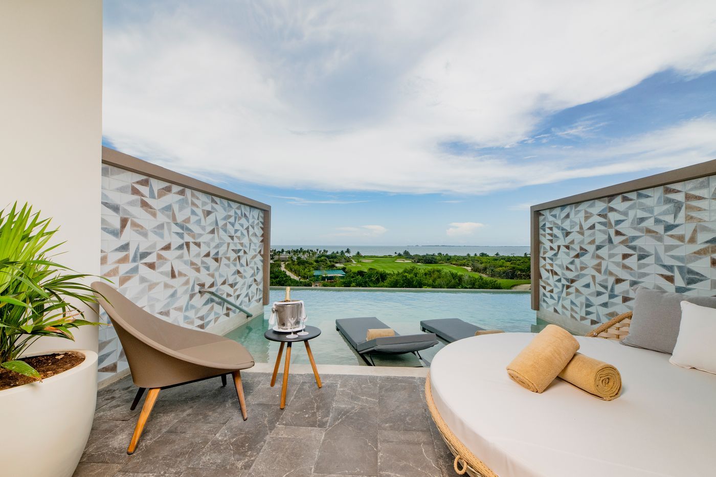 Estudio Playa Mujeres