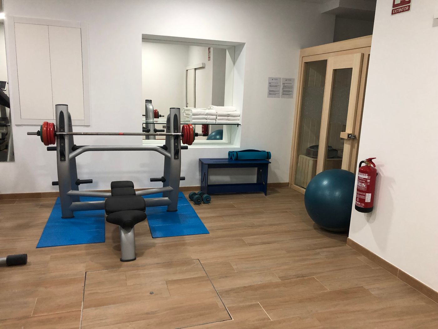 Flamingo-Beach-Resort---Adults-Recommended-Sports-and-Entertainment-54