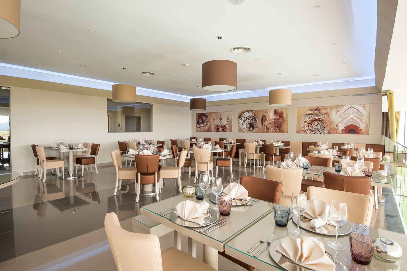 Vila-Gale-Sintra-Restaurant-20