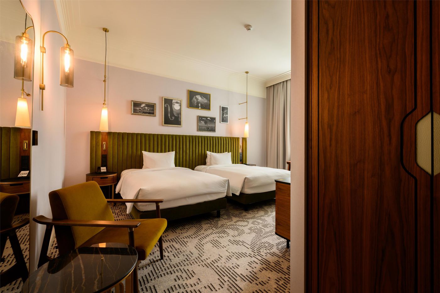 Hotel-Saski-Krakow--Curio-collection-by-Hilton-Room-52