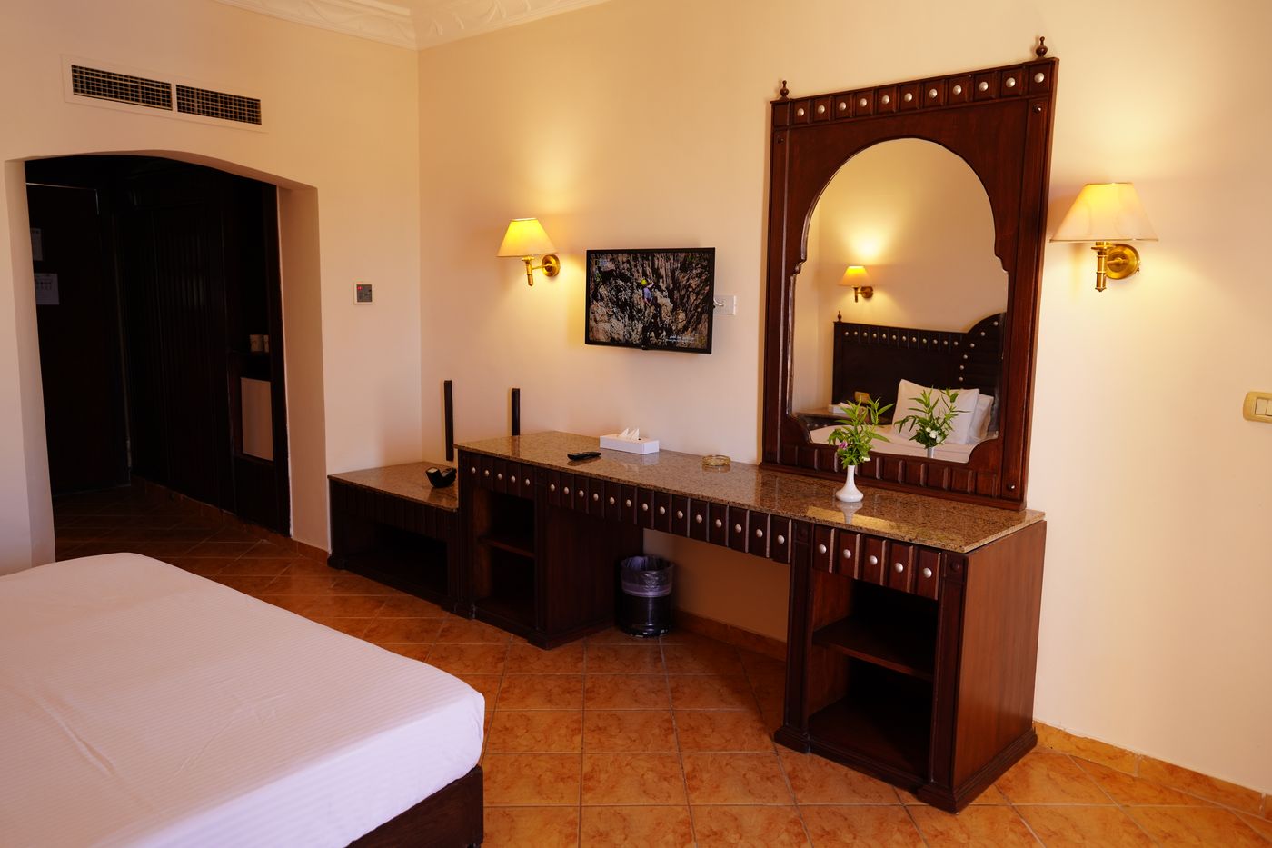 Utopia-Beach-Club-Room-47