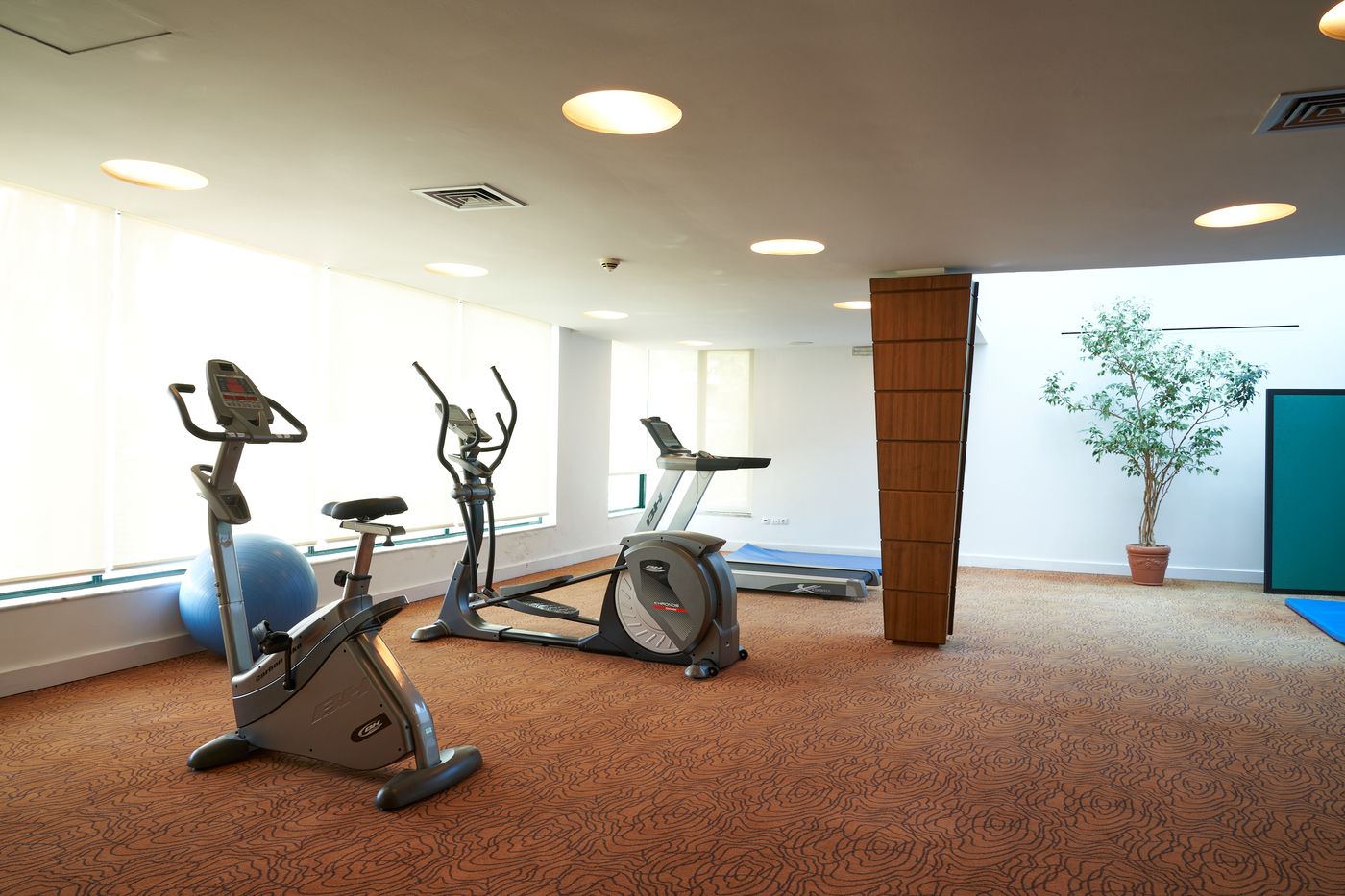 Leziria-Parque-Hotel-Lobby-49