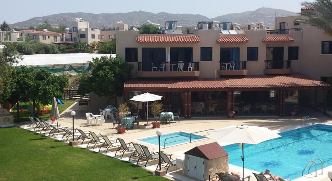 Hadjantoni Anna Apartments