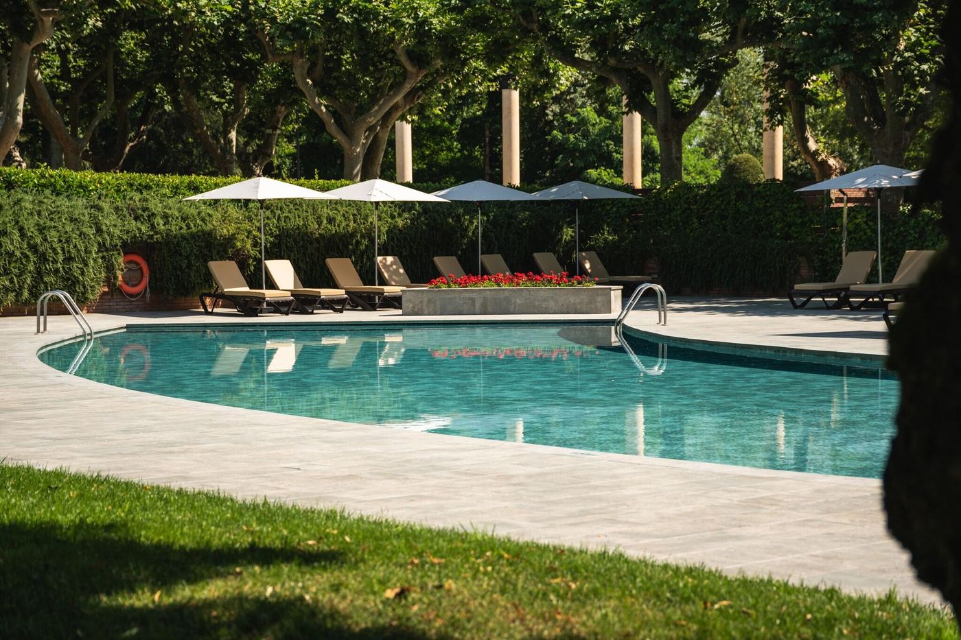 Hotel-Balneari-Termes-Orion-Pool-1