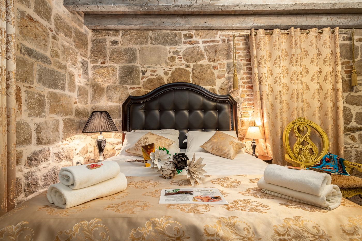 Heritage-Palace-Varos---Quaint---Elegant-Hotels-Room-29