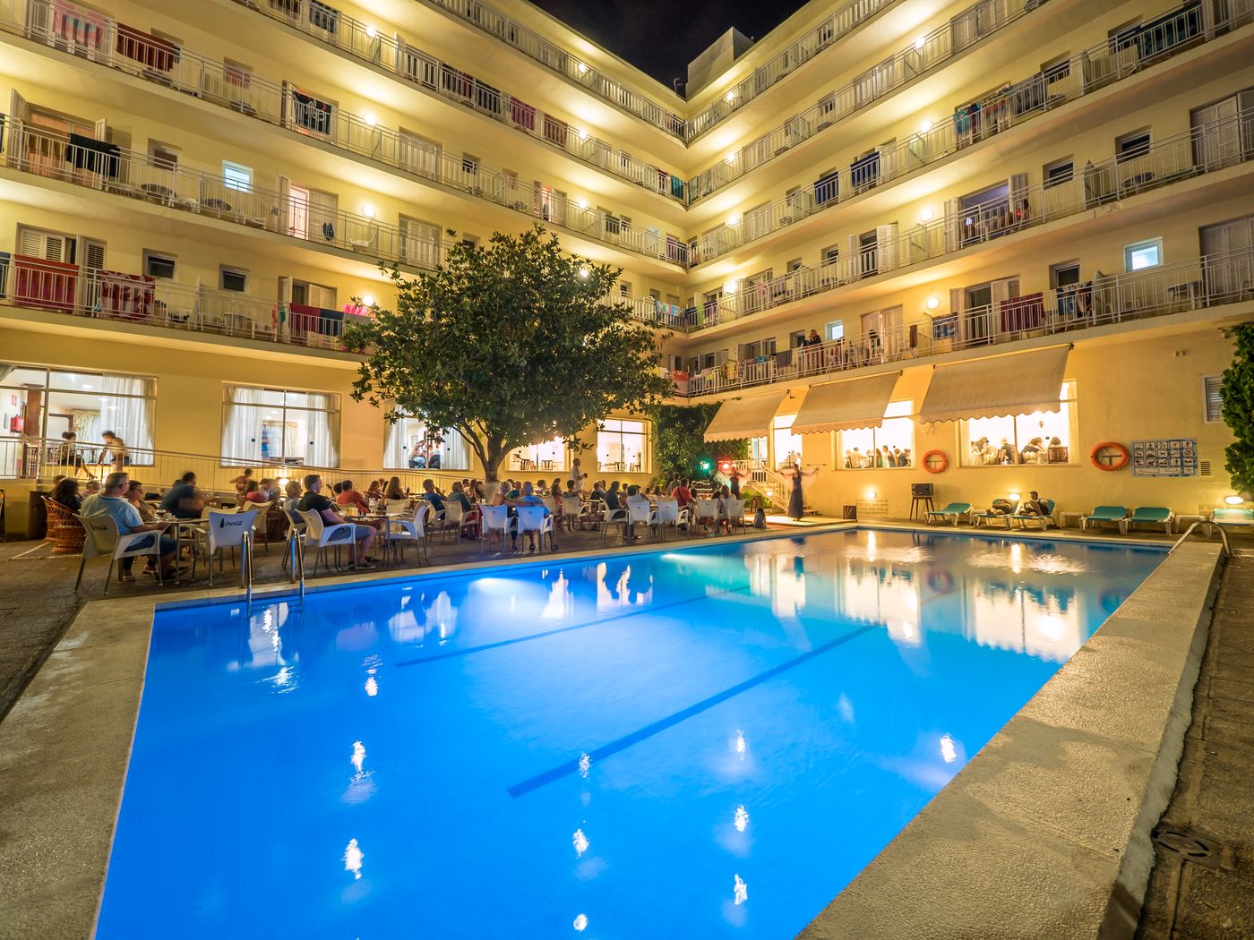 Checkin-Pineda-Pool-7