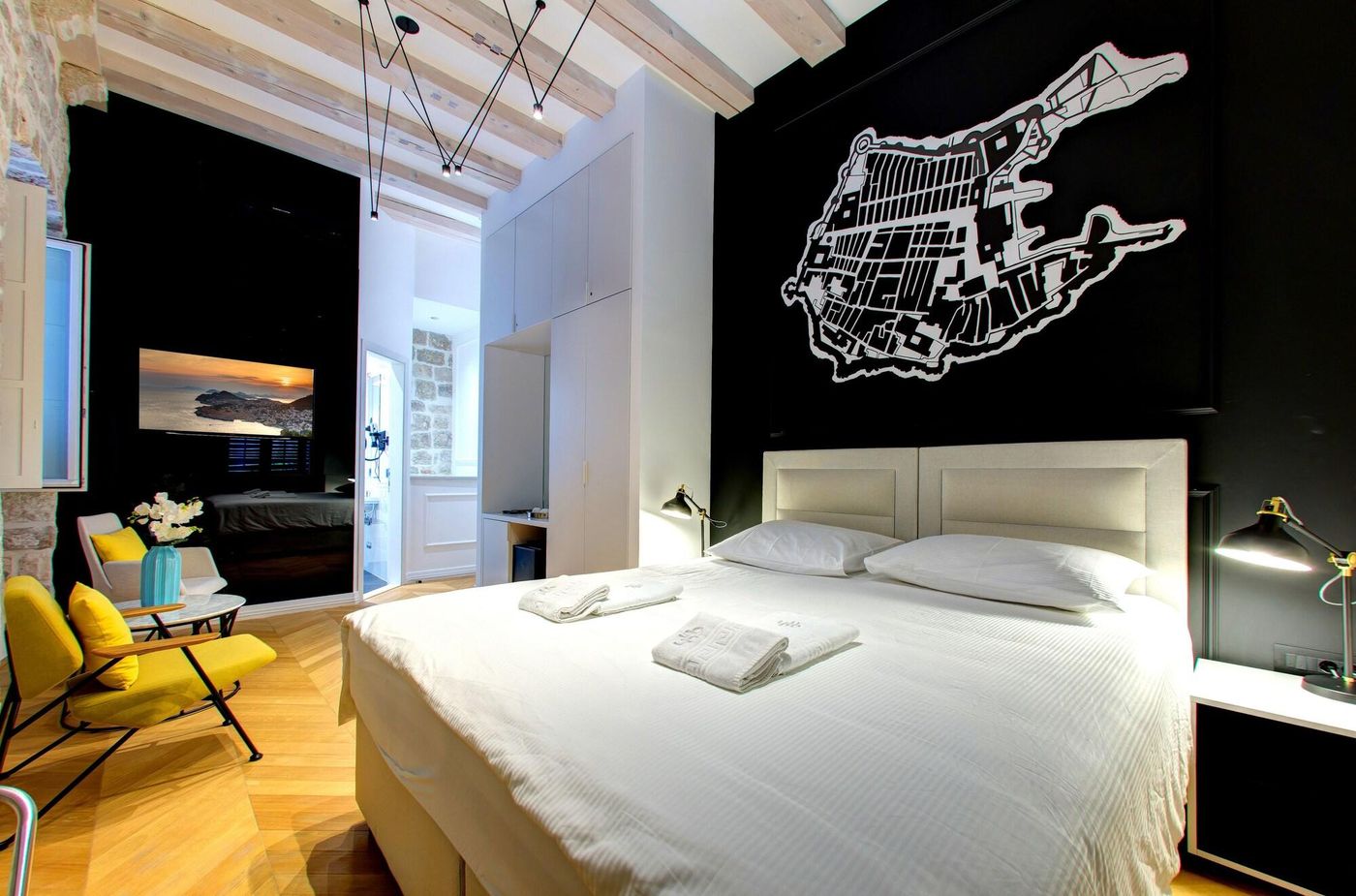 Guesthouse-Forty-Four-Room-20