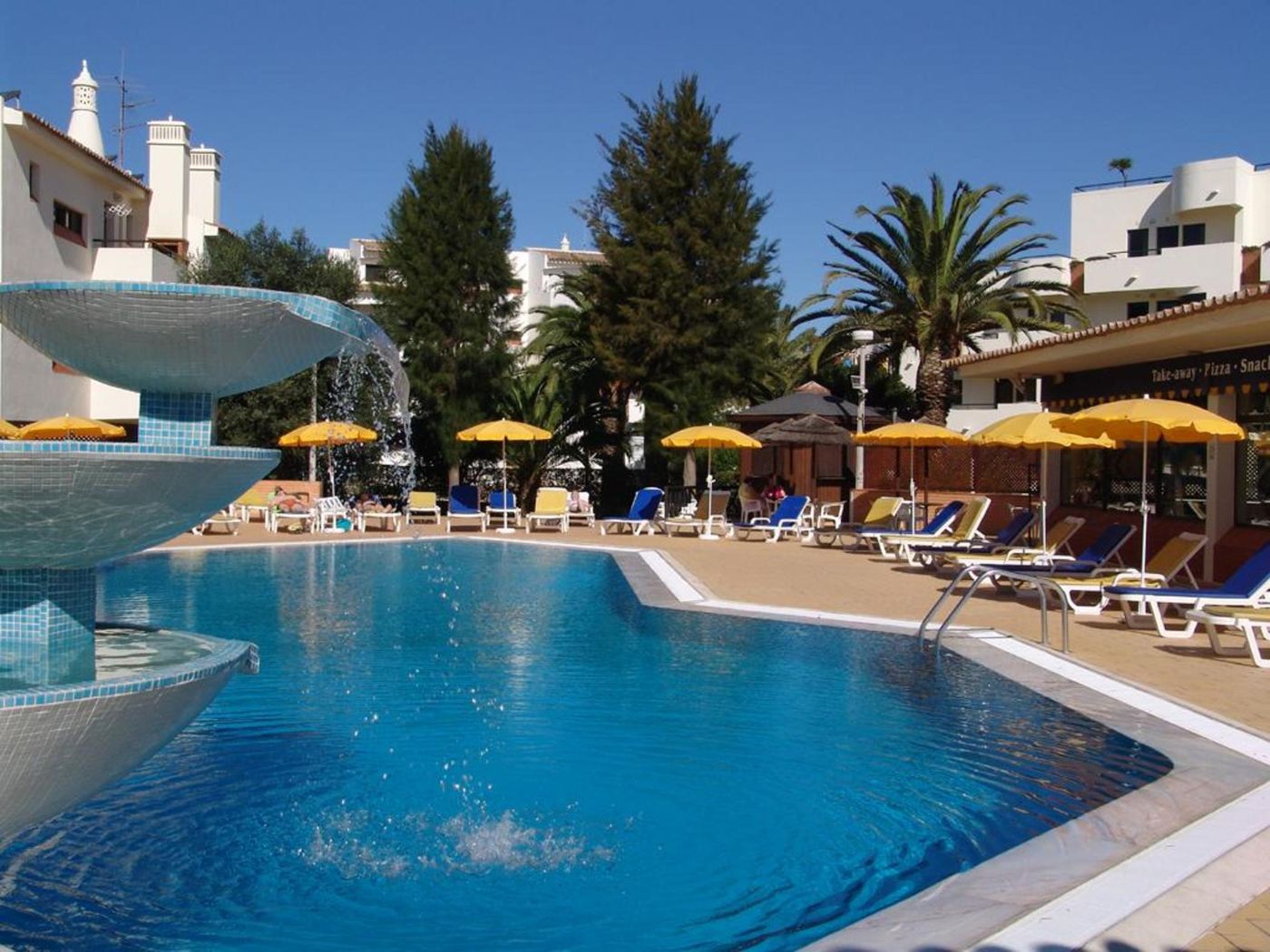 Oceanus-Aparthotel-Pool-5