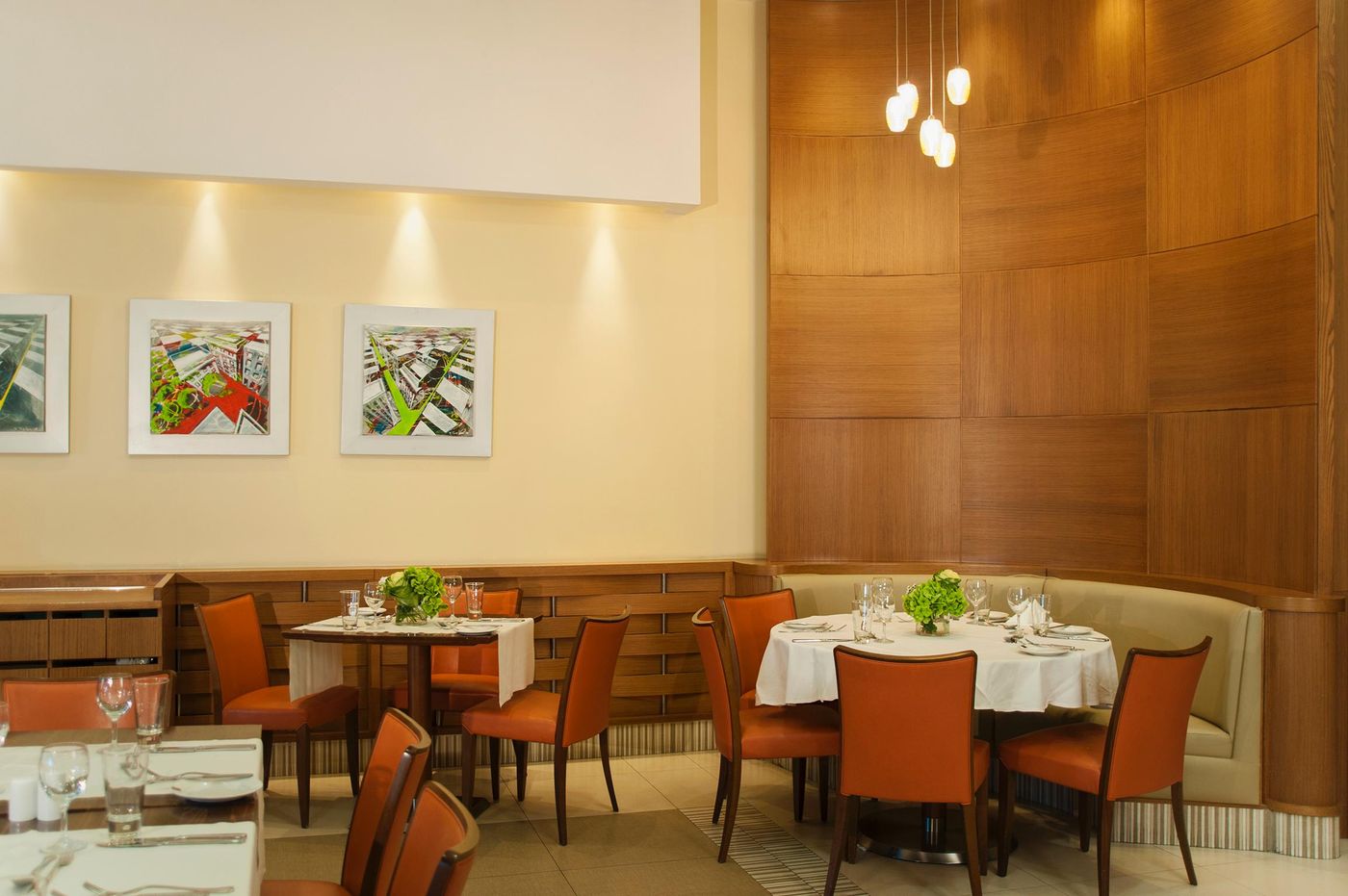 Ajax-Hotel-Restaurant-38