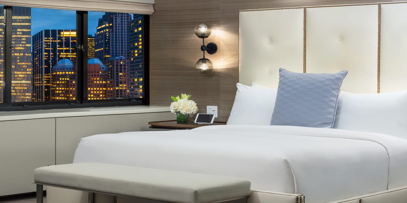 The-Manhattan-at-Times-Square-Hotel-Room-31