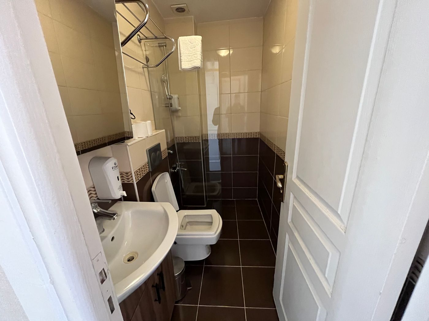 Le-Safran-Suite-Room-64