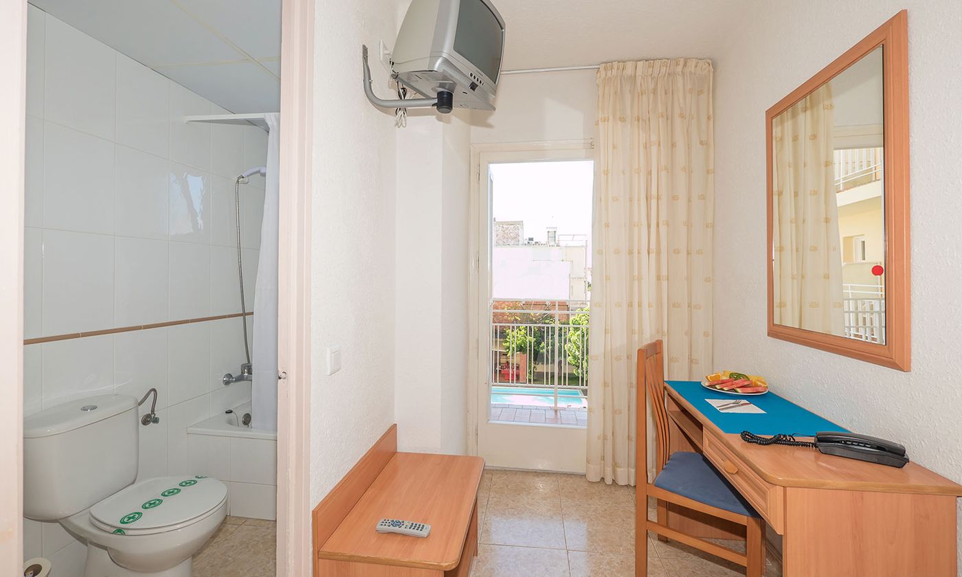 Checkin-Pineda-Room-25