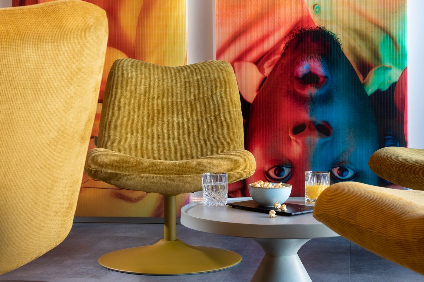 ibis-Styles-Berlin-Treptow-Lobby-10