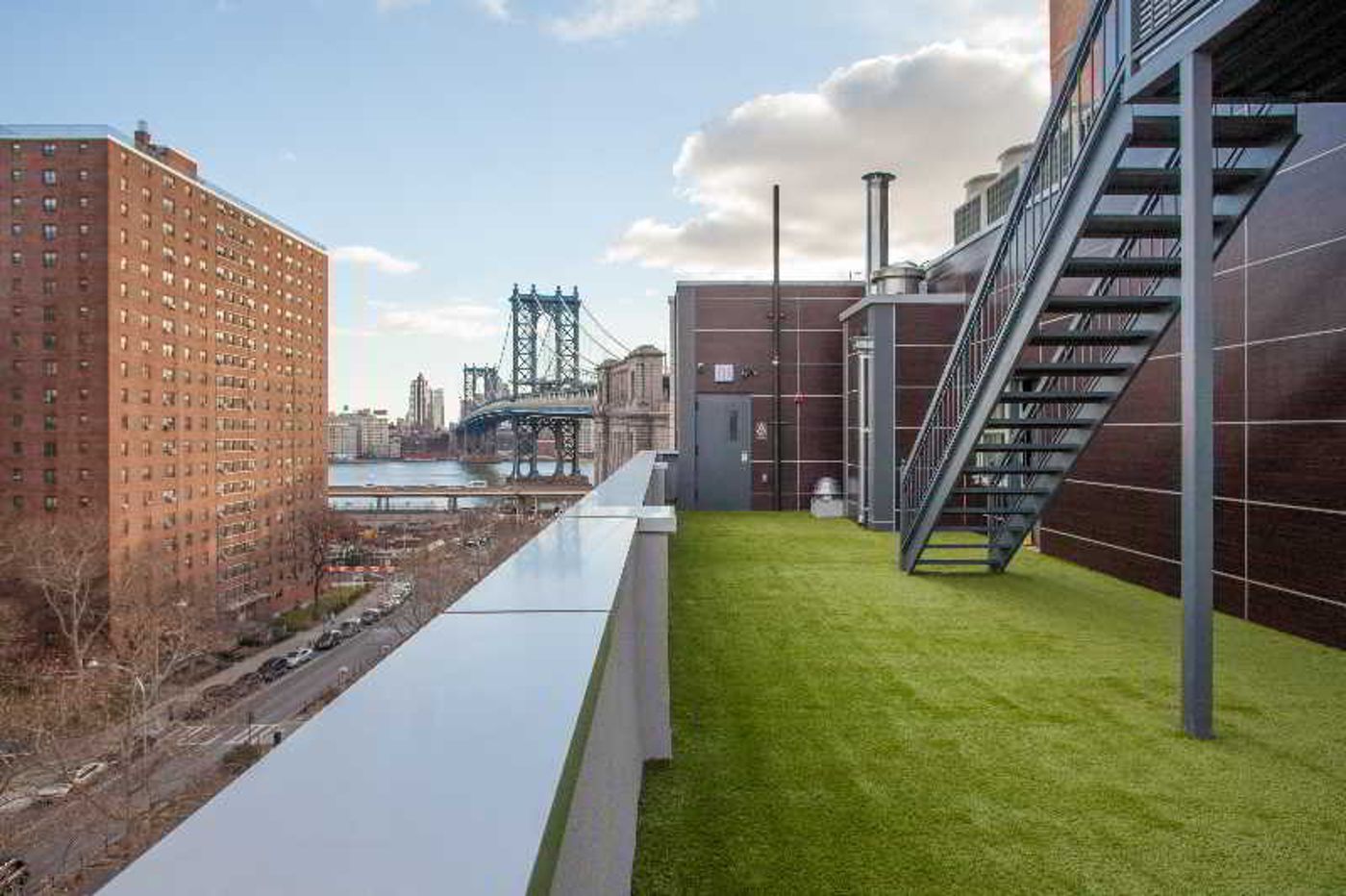 Madison-New-York-LES-Hotel-Terrace-12