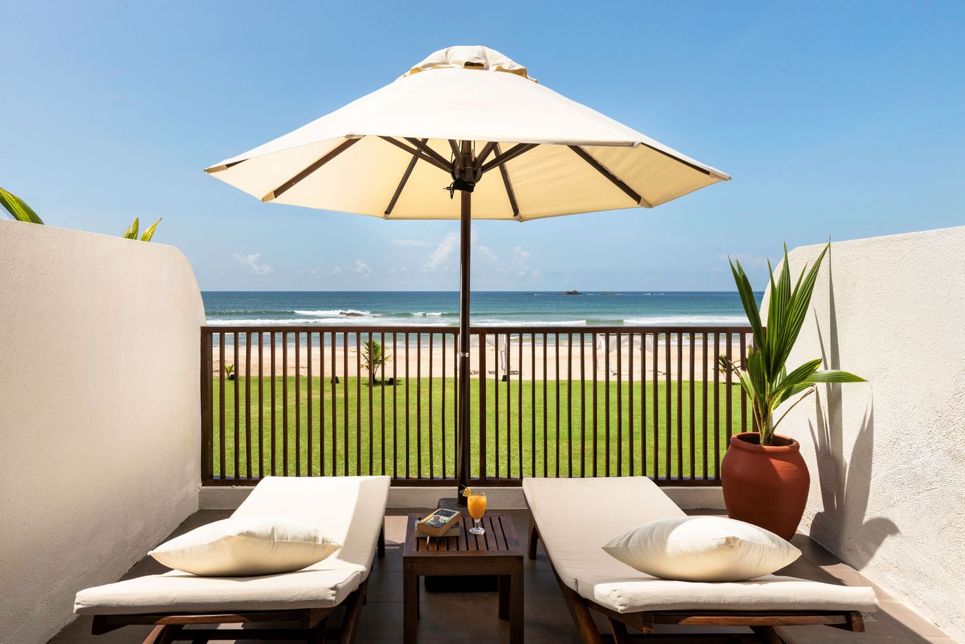 EKHO-Surf-Bentota-Room-53