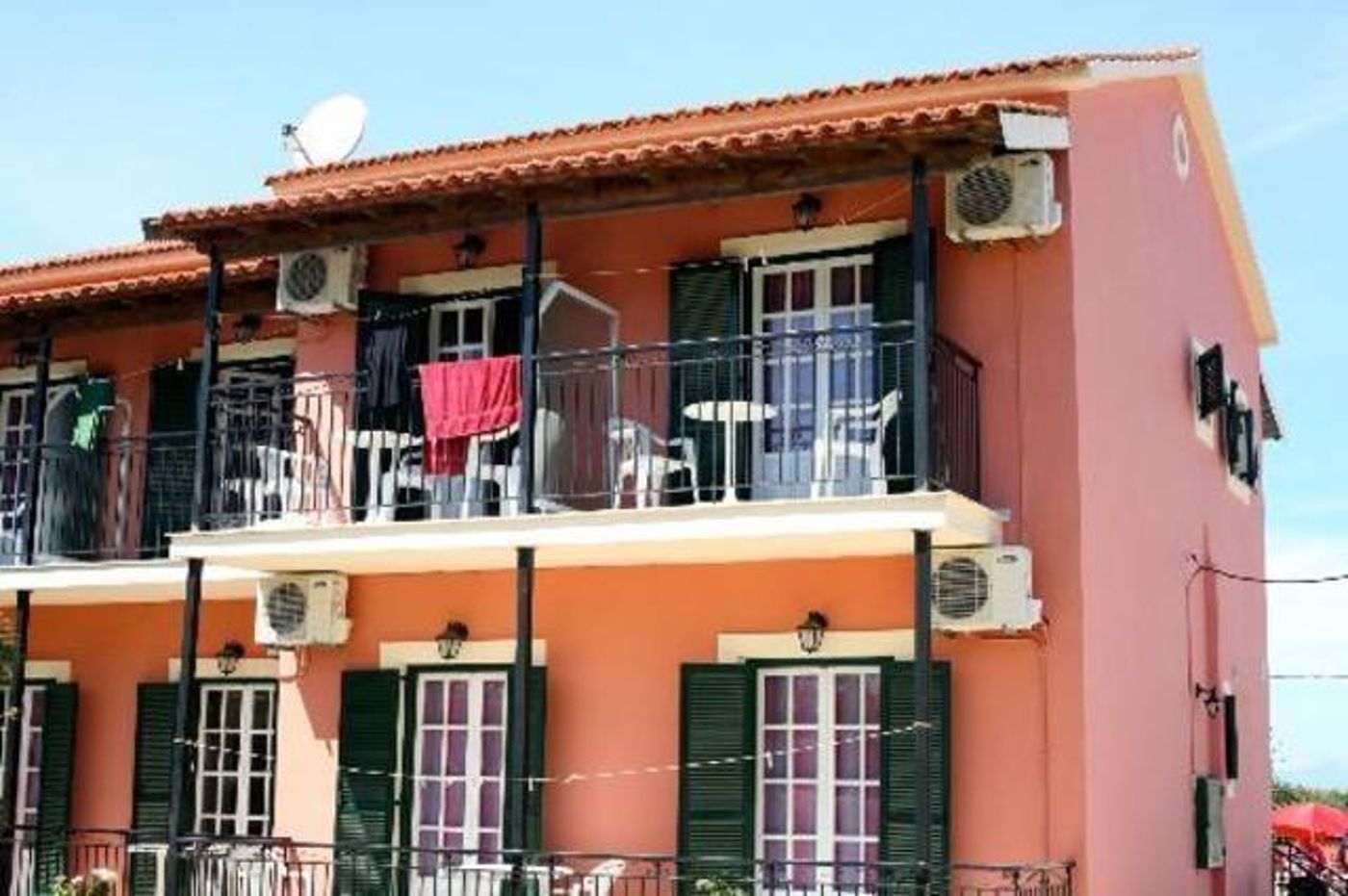 Mary Studios & Apartments