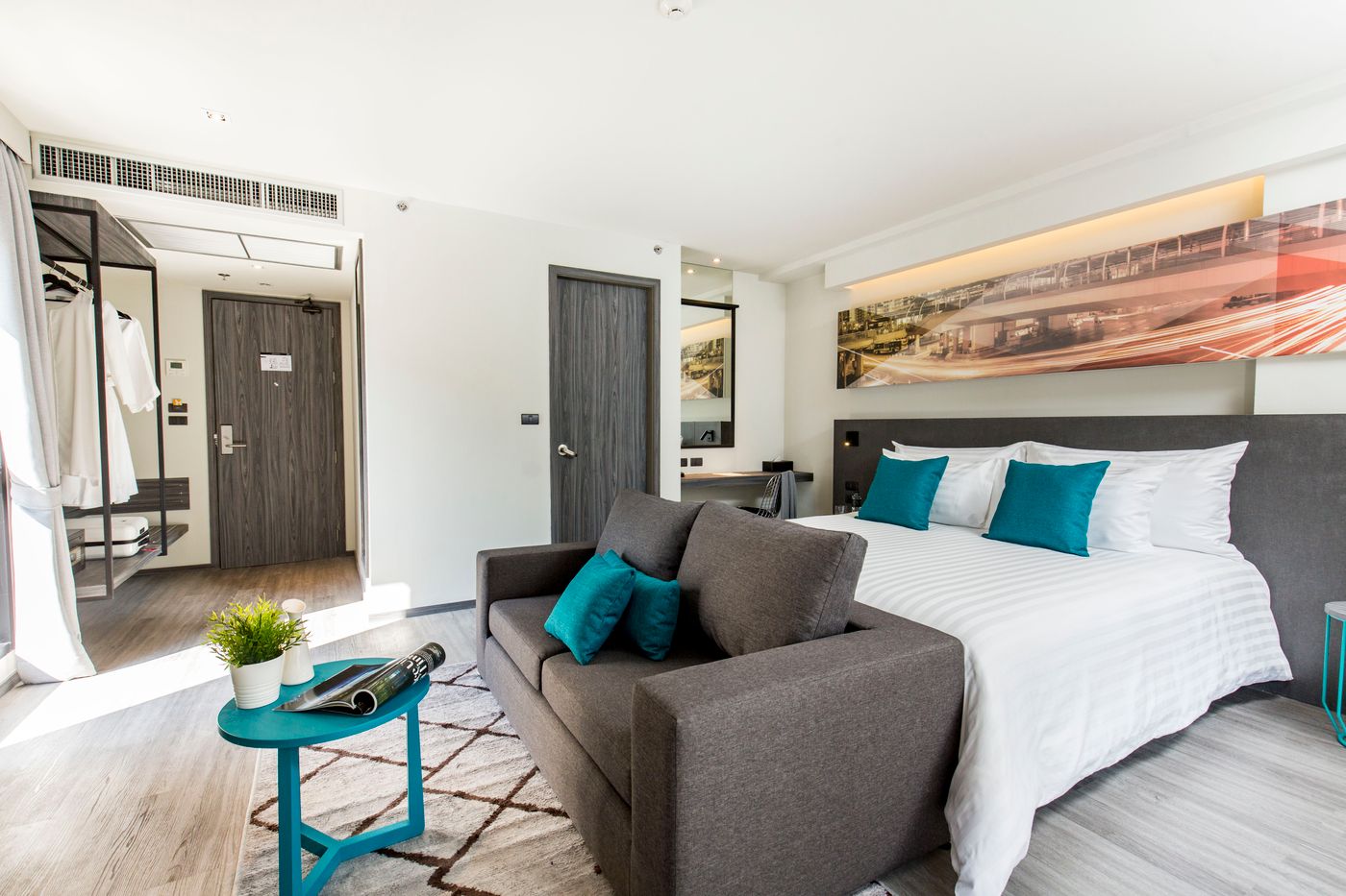 Cross-Vibe-Bangkok-Sukhumvit-Room-10