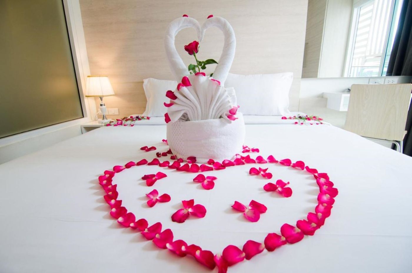 Mirage-Express-Patong-Phuket-Hotel-Room-21