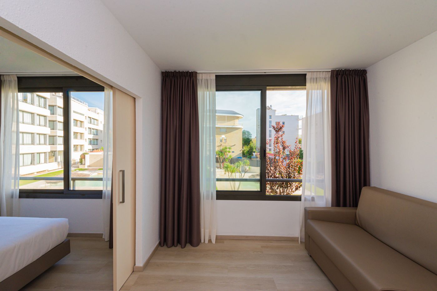Atenea-Park-Suites---Apartments-Room-31