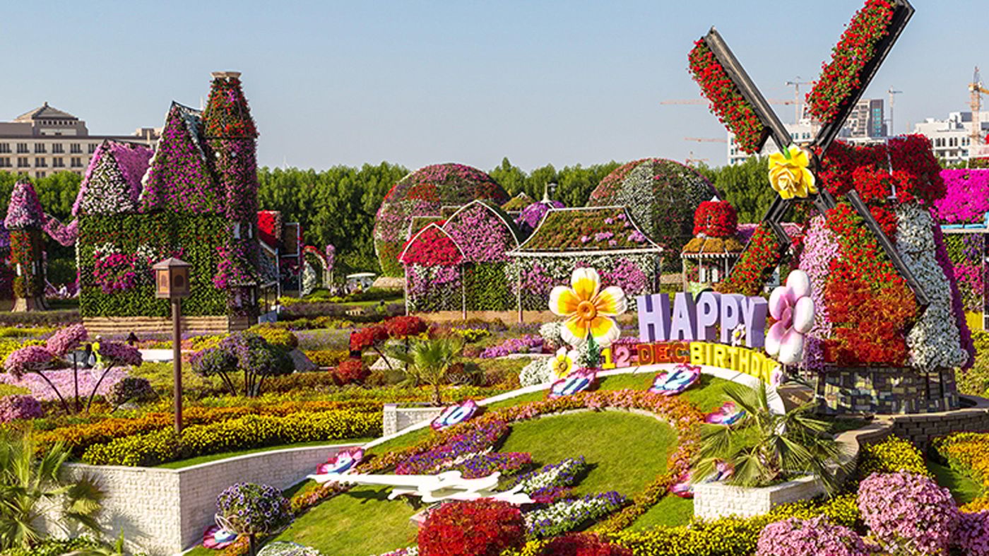 Holiday-Inn-Dubai-Al-Barsha-General-view-12