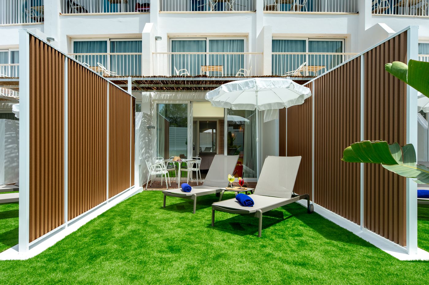 Vibra Cala Tarida Hotel