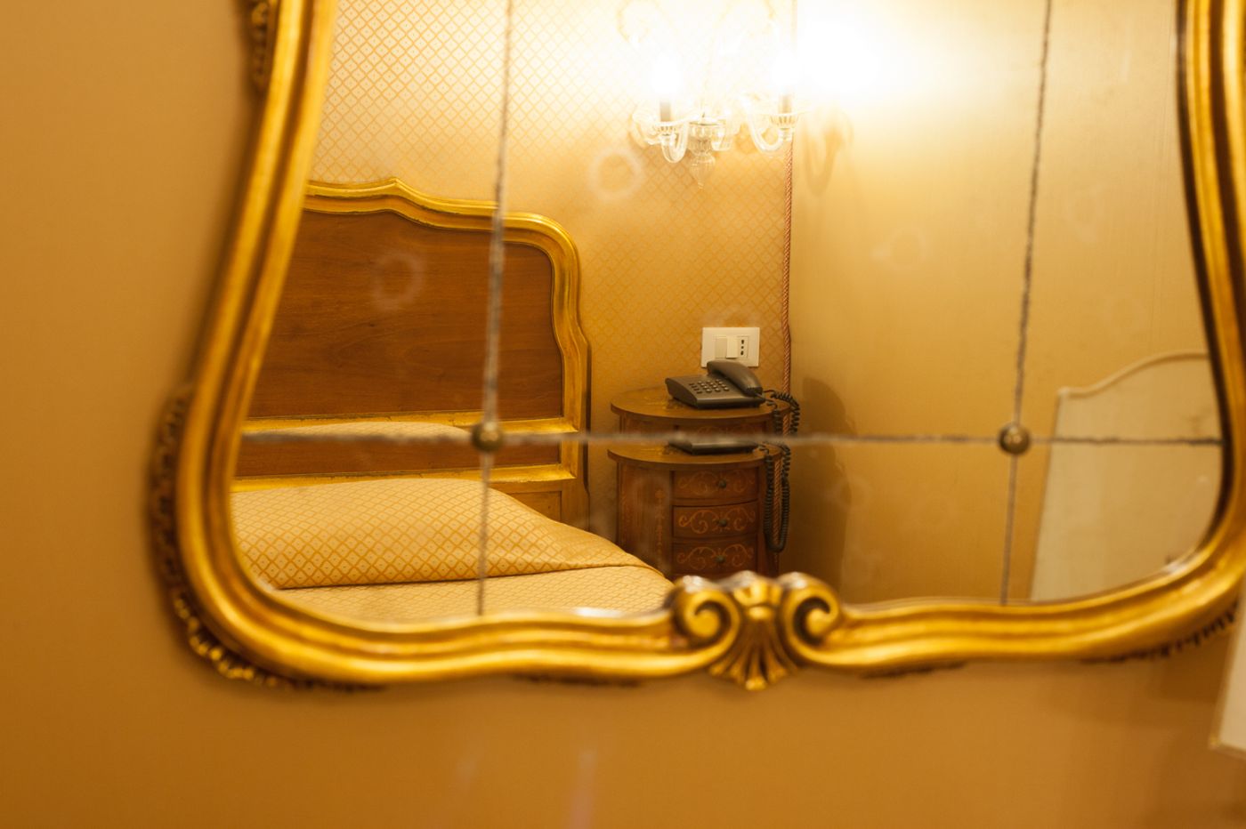 Hotel-Locanda-Canal-Room-8