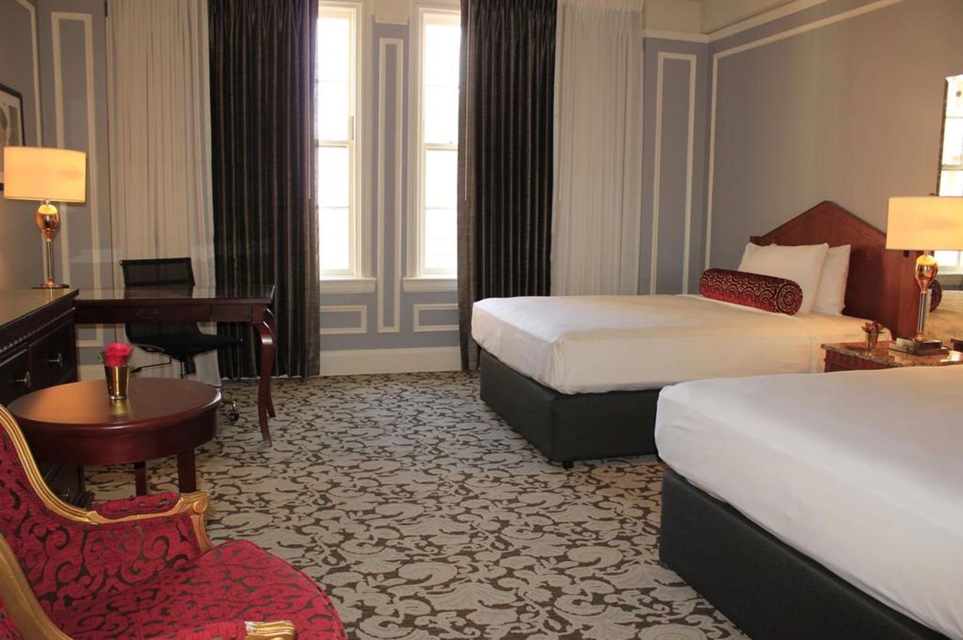 Millennium-Biltmore-Hotel-Los-Angeles-Room-21