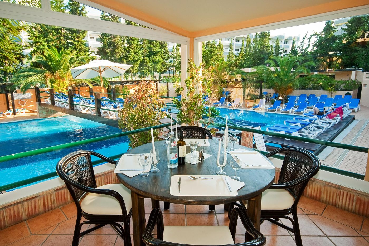 Apartamentos-da-Balaia-Restaurant-7