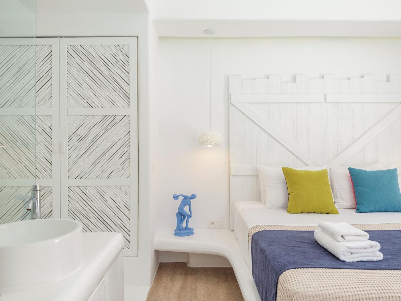 Madoupa-Boutique-Room-51