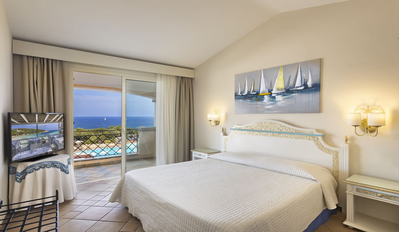 Grand-Hotel-In-Porto-Cervo-Room-18