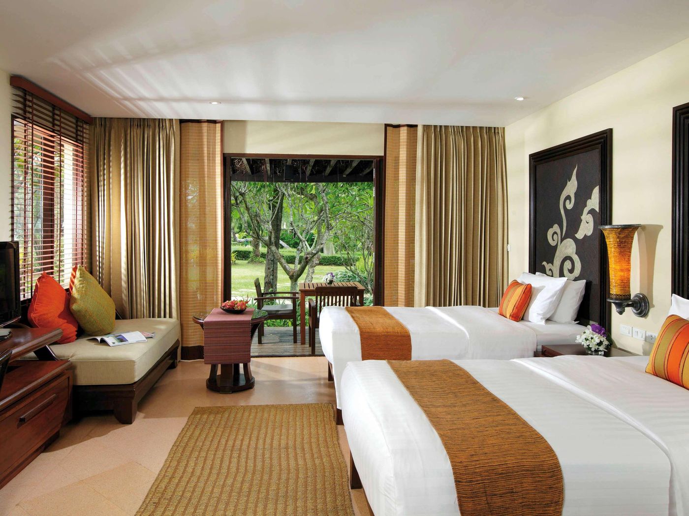 Movenpick-Resort---Spa-Karon-Beach-Phuket-Room-36